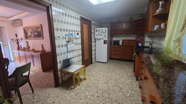 Venta de piso en Barrio Pont Nou-Corazón de Jesús, Elche / Elx
thumbnail 2