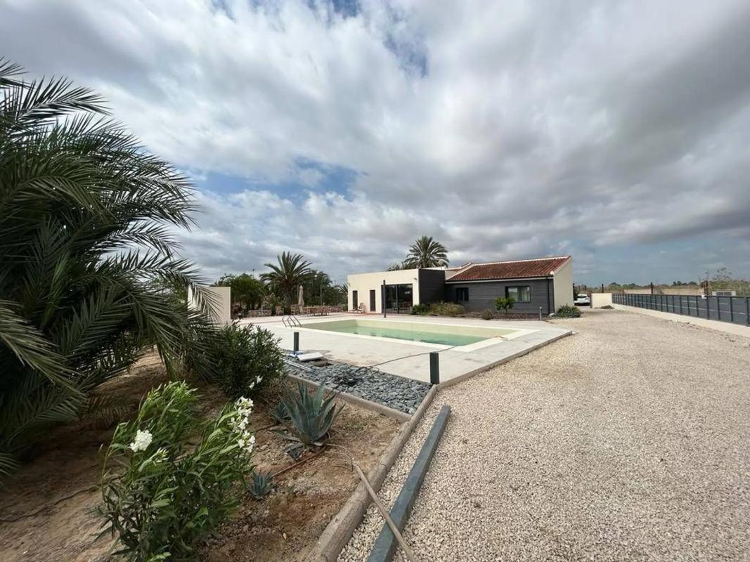 Properties for sale and rent in Spain photo 1