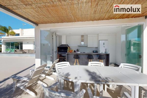 Independent chalet for sale in Baya-Alta, Elche / Elx
photo 1