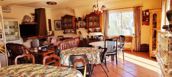 Independent chalet for sale in Alzabares, Elche / Elx
photo 1