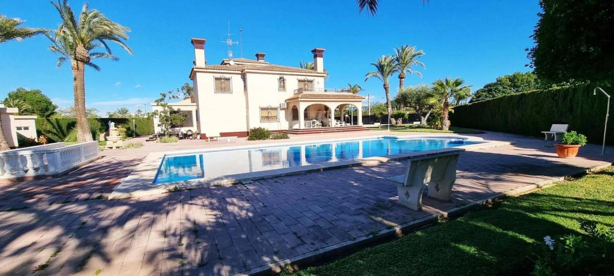 Sale of independent chalet in Alzabares, Elche / Elx
 photo 4