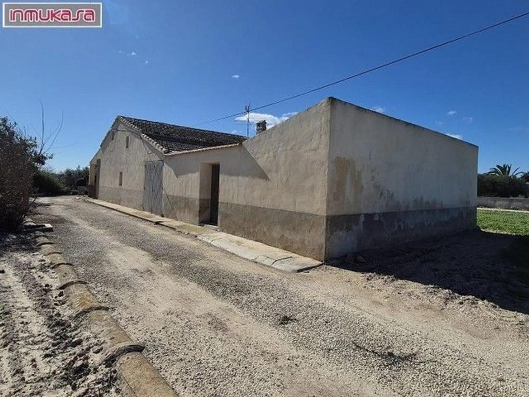 Venta de chalet independiente en La Hoya-Daimes-El Derramador, Elche / Elx
 photo 2