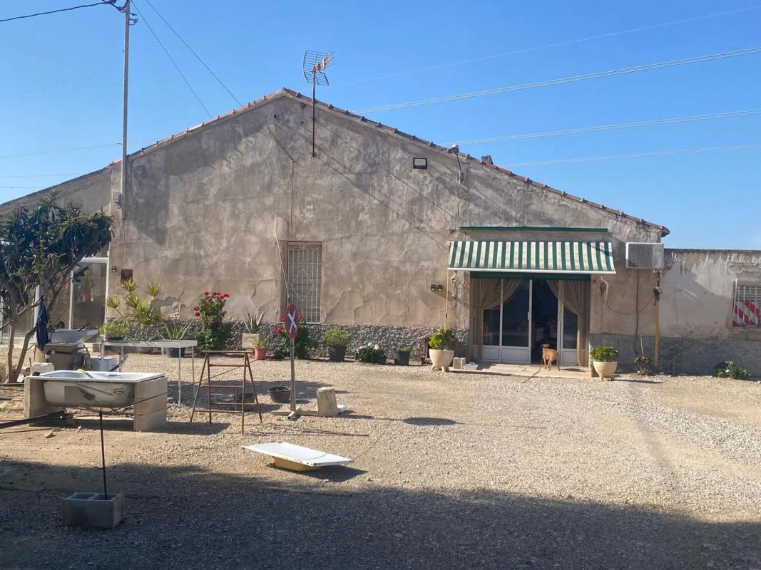 Properties for sale and rent in Spain photo 2