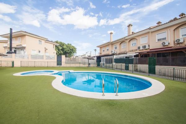 Independent chalet for sale in Avenida de Valverde, Elche / Elx
photo 1