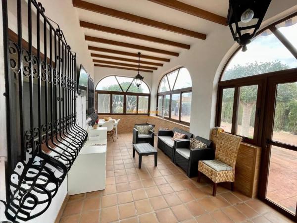 Chalet independiente en venta en Algoda-Matola-Llano de San José, Elche / Elx
 photo 4