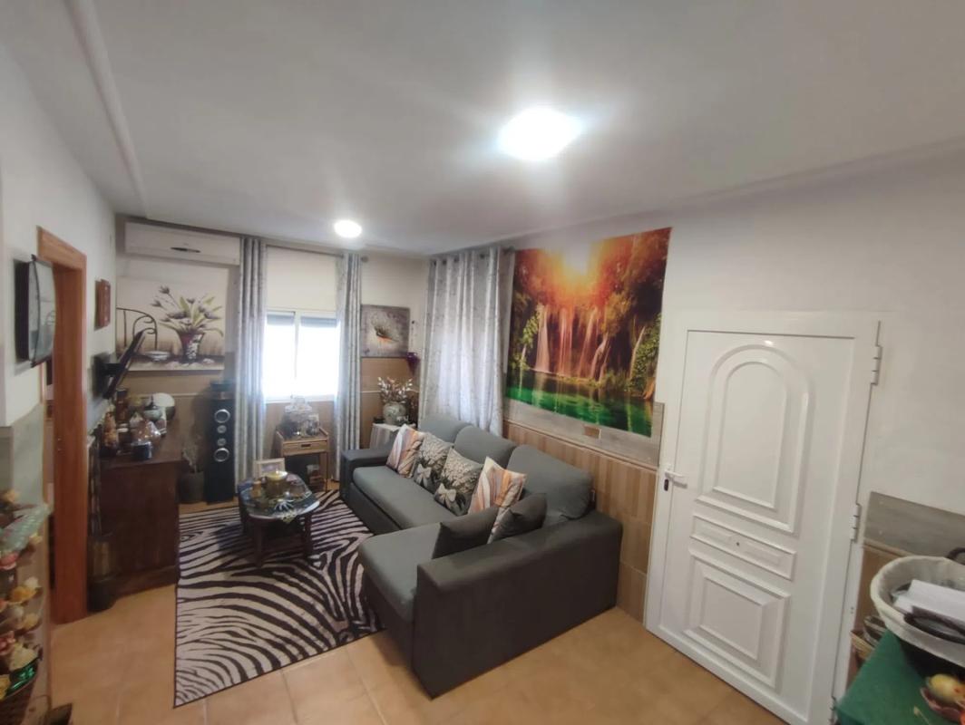 Sale of independent chalet in Partida Daimes, Elche / Elx
photo 4