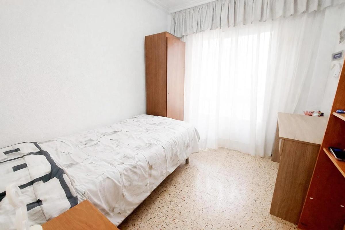 Venta de piso en Barrio Los Magros-Casablanca, Elche / Elx
photo 4