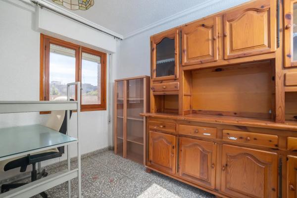 Продажа квартиры на Calle Diego Pascual Oliver, Эльче / Эльх
photo 1