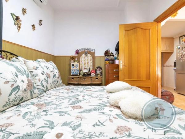 Chalet independiente en venta en Partida Daimes, Elche / Elx
 photo 3