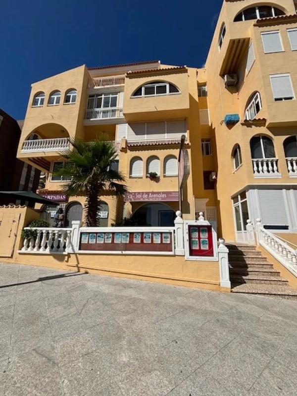 Venta de piso en Avenida San Bartolome Tir, 22, Elche / Elx
photo 5