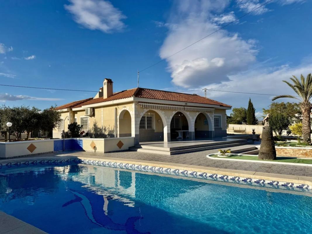 Venta de chalet independiente en Calle Yedra, Elche / Elx
 photo 3