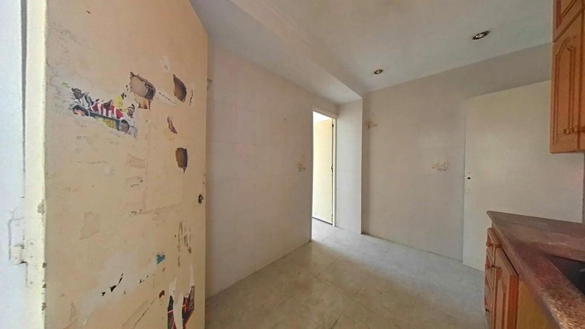 Venta de piso en Calle Olegario Domarco Seller, Elche / Elx
 photo 2