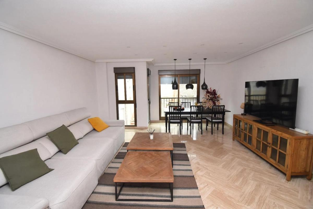 Venta de piso en Barrio Centro, Elche / Elx
photo 3