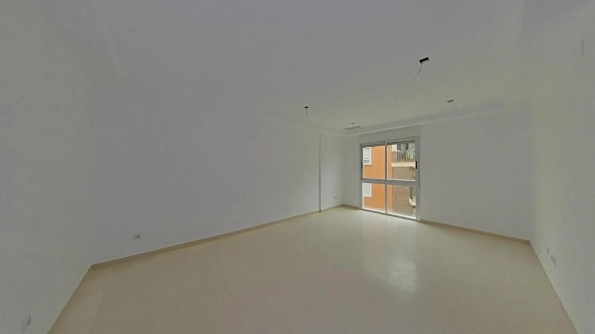 Venta de piso en Calle Germans López Santo, Elche / Elx
photo 3