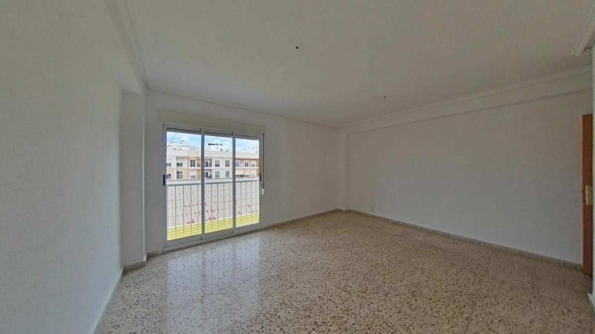 Venta de piso en Calle Francisco Ruiz Bru, Elche / Elx
 photo 3