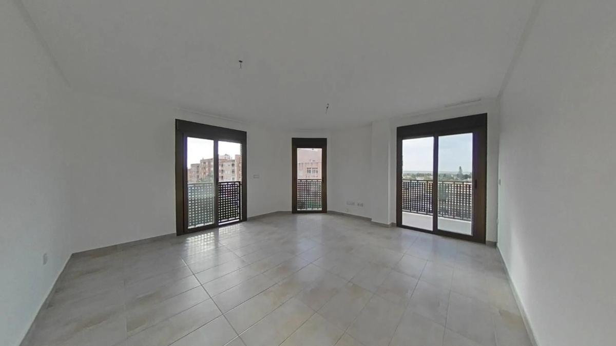 Sale of apartment in Calle la Magrana, 1, Elche / Elx
photo 1