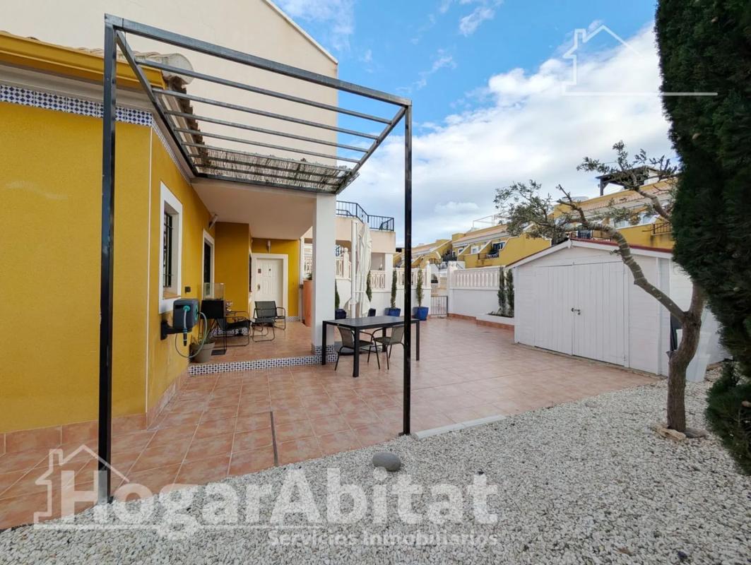 Venta de piso en Calle Bahía, Elche / Elx
photo 1