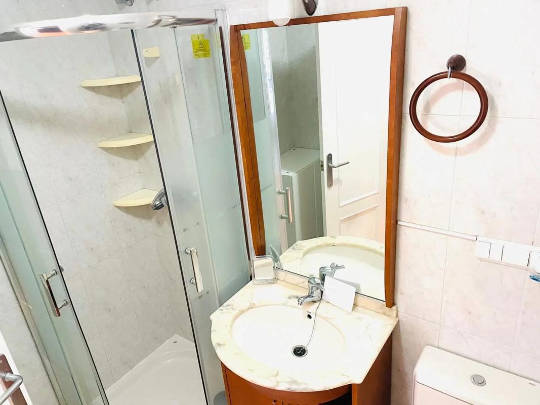 Venta de piso en Calle Hermanos Gonzálvez Selva, 1, Elche / Elx
photo 3