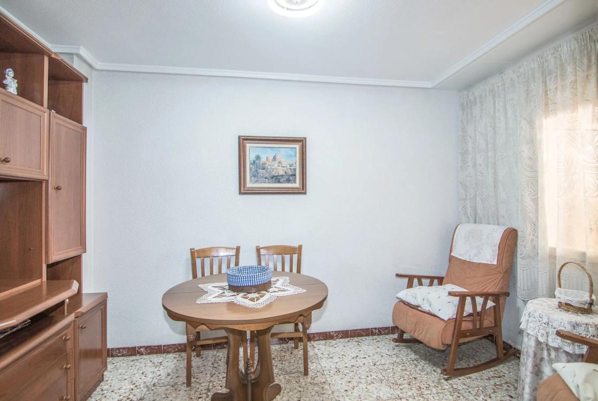 Venta de piso en Calle Ruperto Chapí, 53, Elche / Elx
photo 4