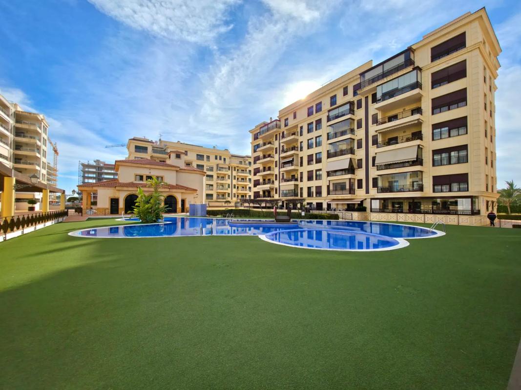 Penthouse sale in  Calle Pintor Juan de Juanes, 6, Elche / Elx photo 4