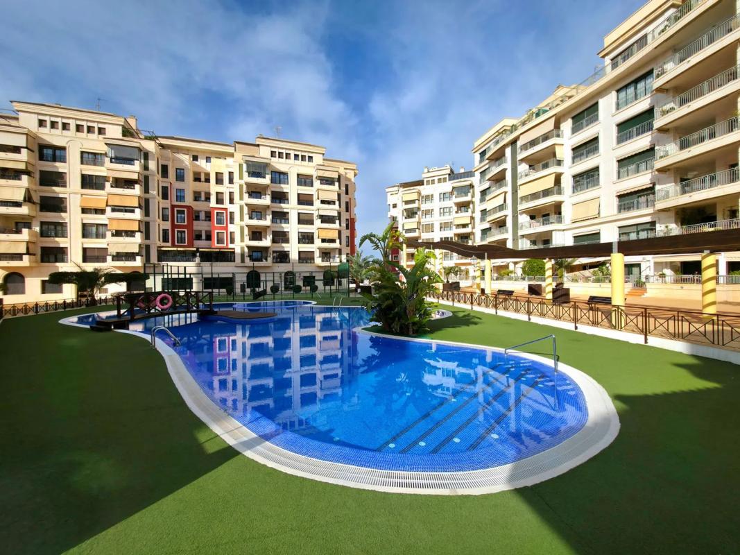 Penthouse sale in  Calle Pintor Juan de Juanes, 6, Elche / Elx photo 5