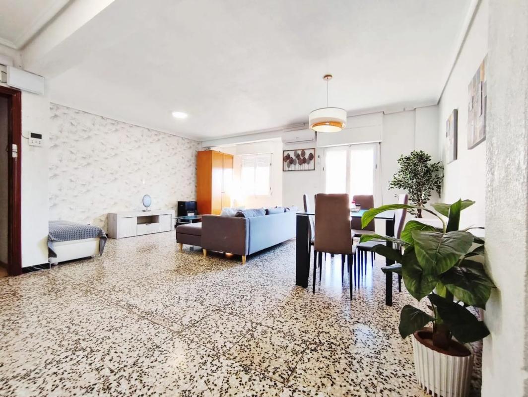 Venta de piso en Barrio Carrús Este, Elche / Elx
 photo 5