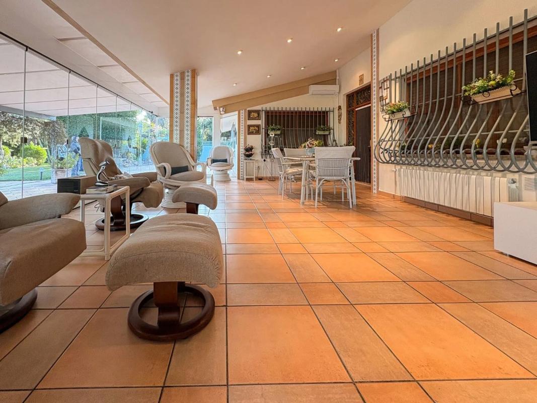 Venta de chalet independiente en Maitino-Perleta, Elche / Elx
photo 3
