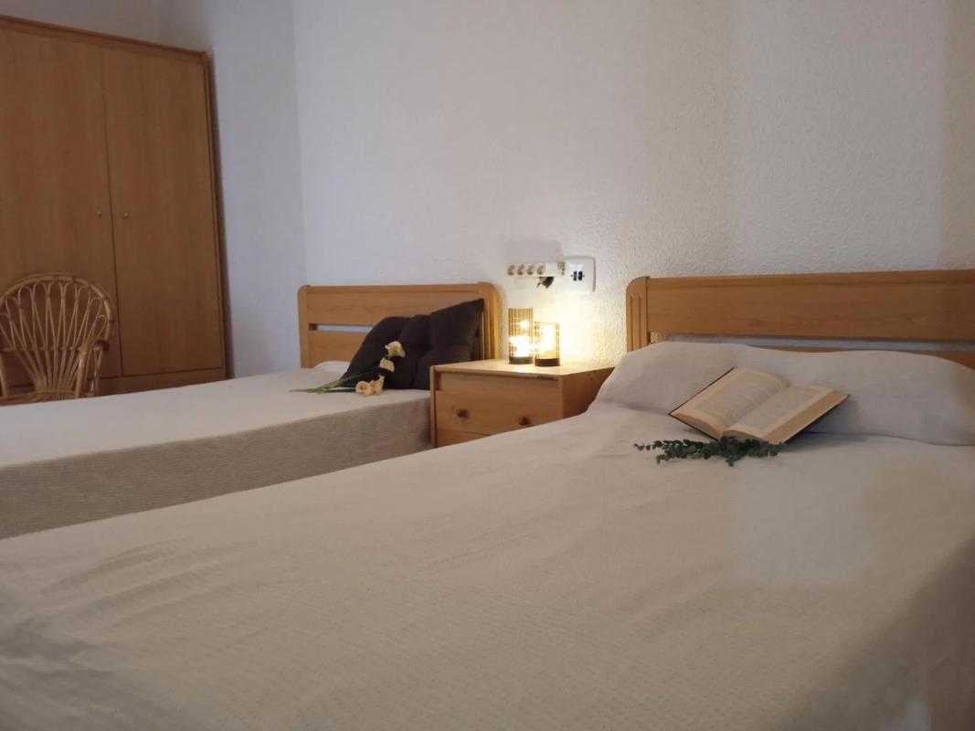 Venta de piso en Calle Germans Navarro Caracena, Elche / Elx
 photo 3