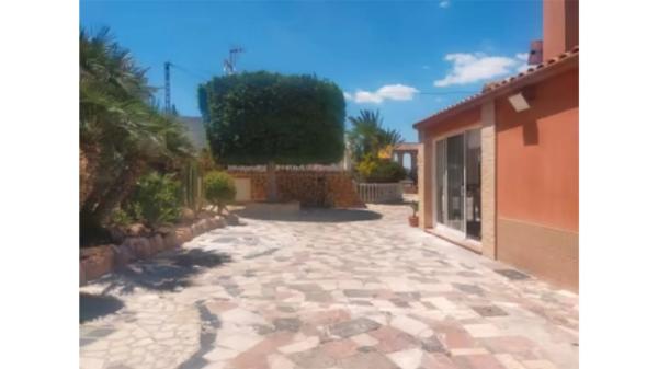 Independent chalet for sale in Partida Altabix, Elche / Elx
 photo 4
