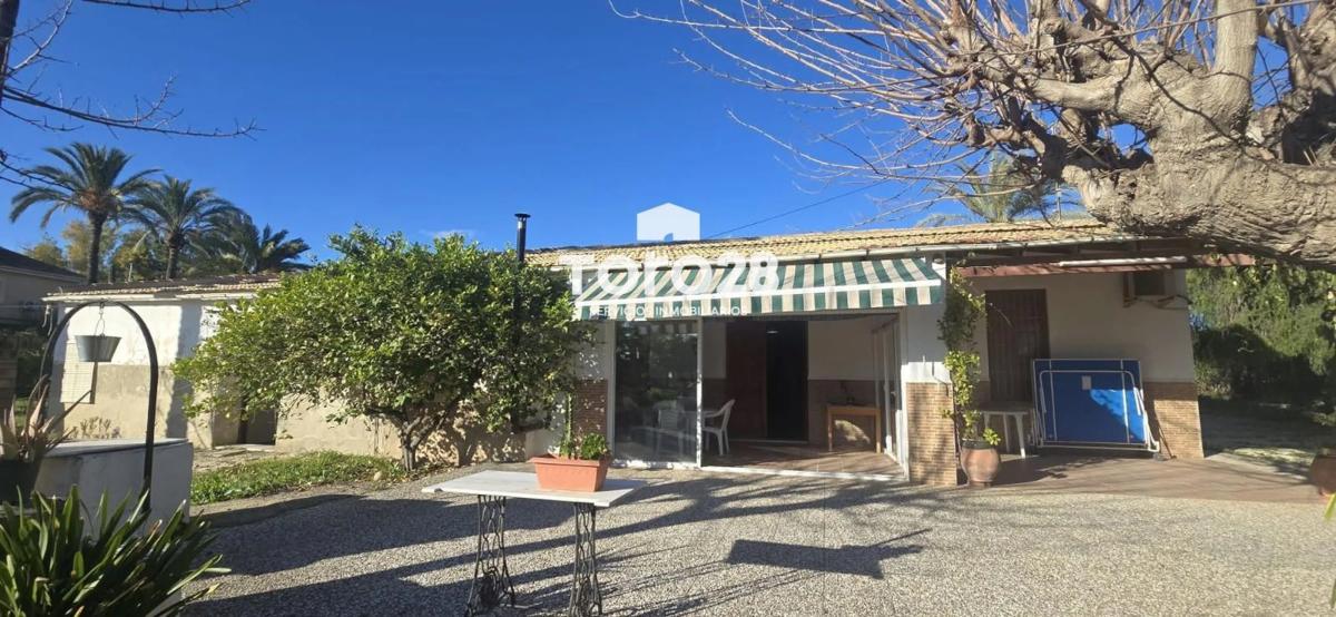 Venta de chalet independiente en Avenida d'Algoda, Elche / Elx
photo 1
