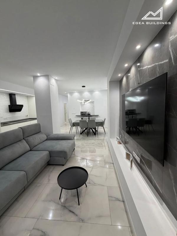 Venta de piso en Barrio San Crispín, Elche / Elx
 photo 2