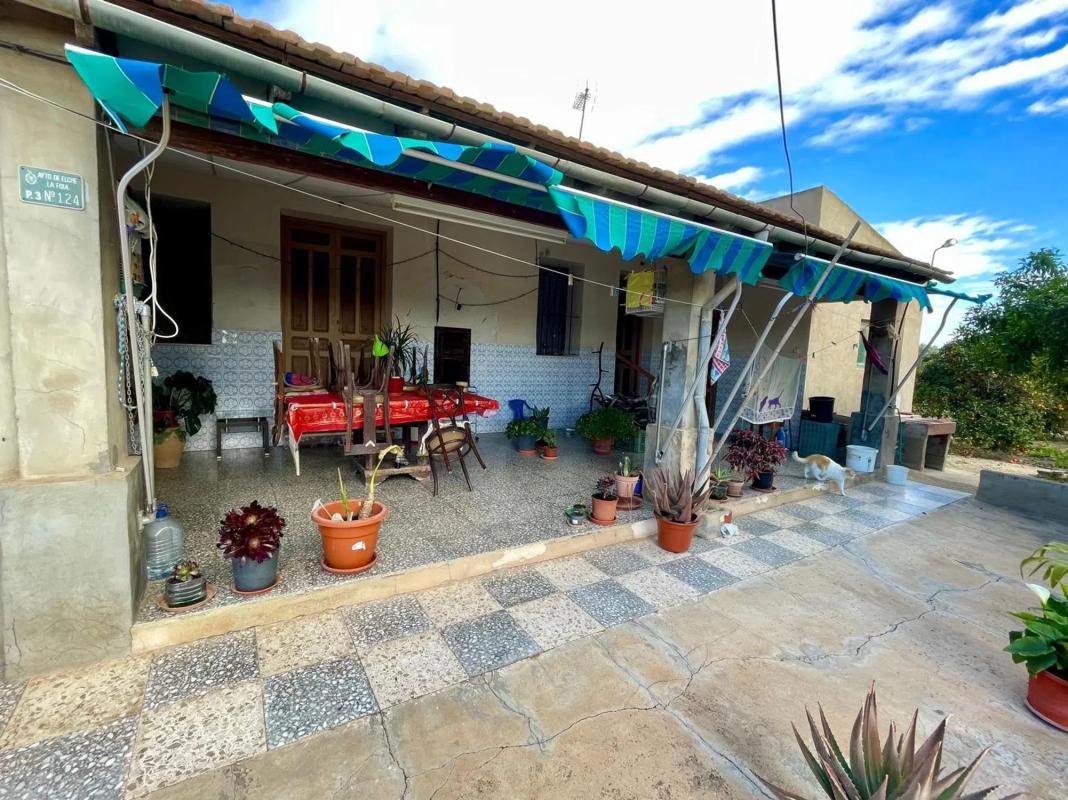 Sale of independent chalet in La Hoya-Daimes-El Derramador, Elche / Elx
 photo 5