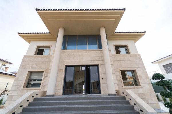 Chalet independiente en venta en Peña de Las Águilas, Elche / Elx
 photo 4