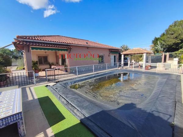 Independent chalet for sale in Algoda-Matola-Llano de San José, Elche / Elx
photo 1