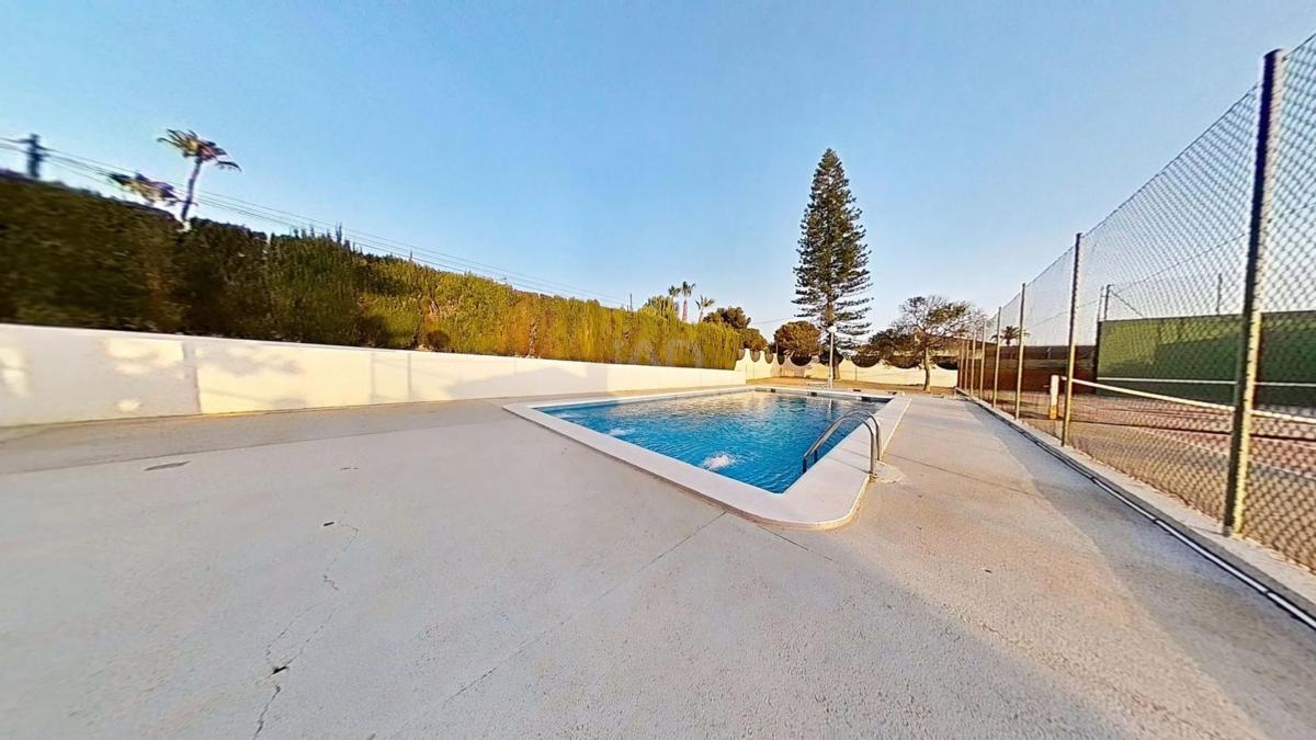 Venta de chalet independiente en Peña de Las Águilas, Elche / Elx
photo 4