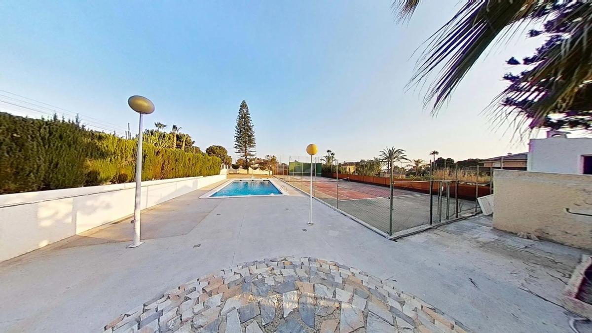 Venta de chalet independiente en Peña de Las Águilas, Elche / Elx
photo 5