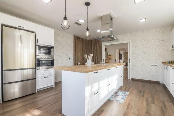 Independent chalet for sale in Calle Gandia, Elche / Elx
thumbnail 2