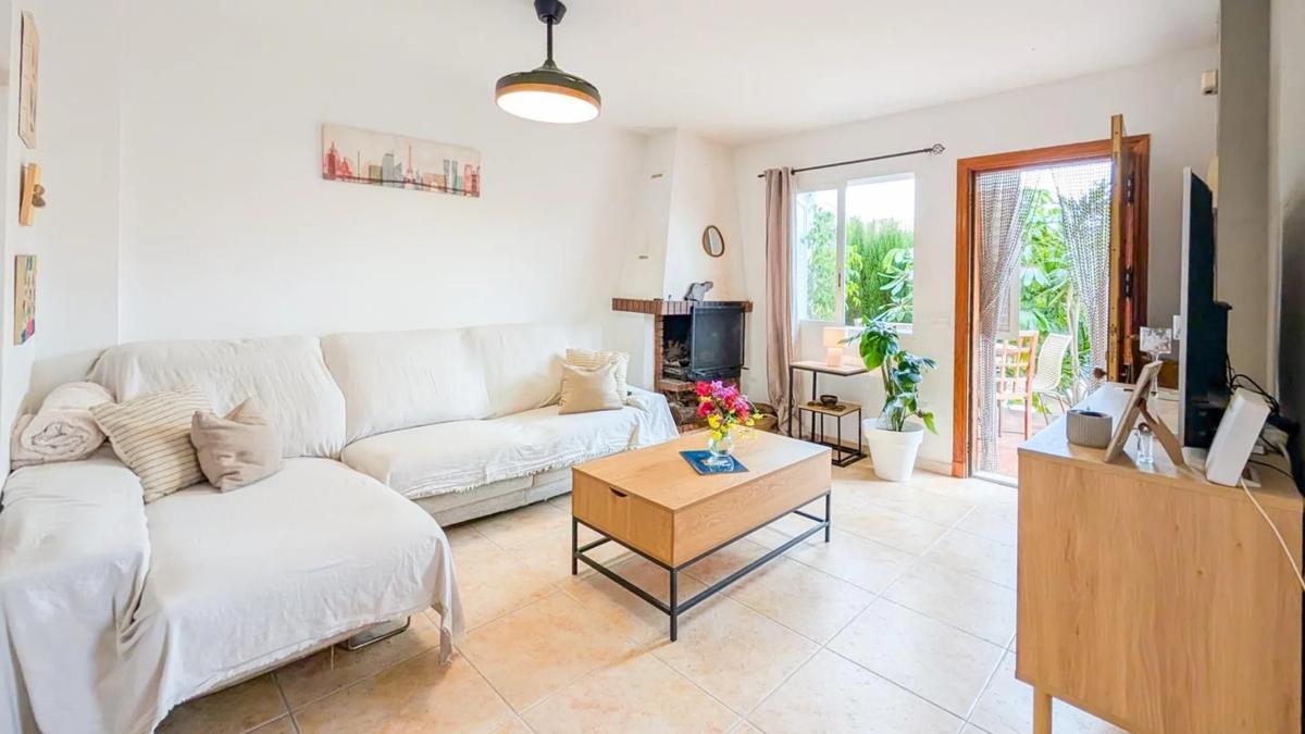 Продажа таунхауса в  Calle Monte de Santa Pola , Гран-Алакант photo 2