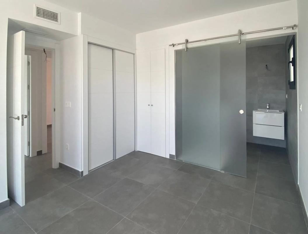 Sale of townhouse in Calle Malta, 28 , Gran Alacant photo 2