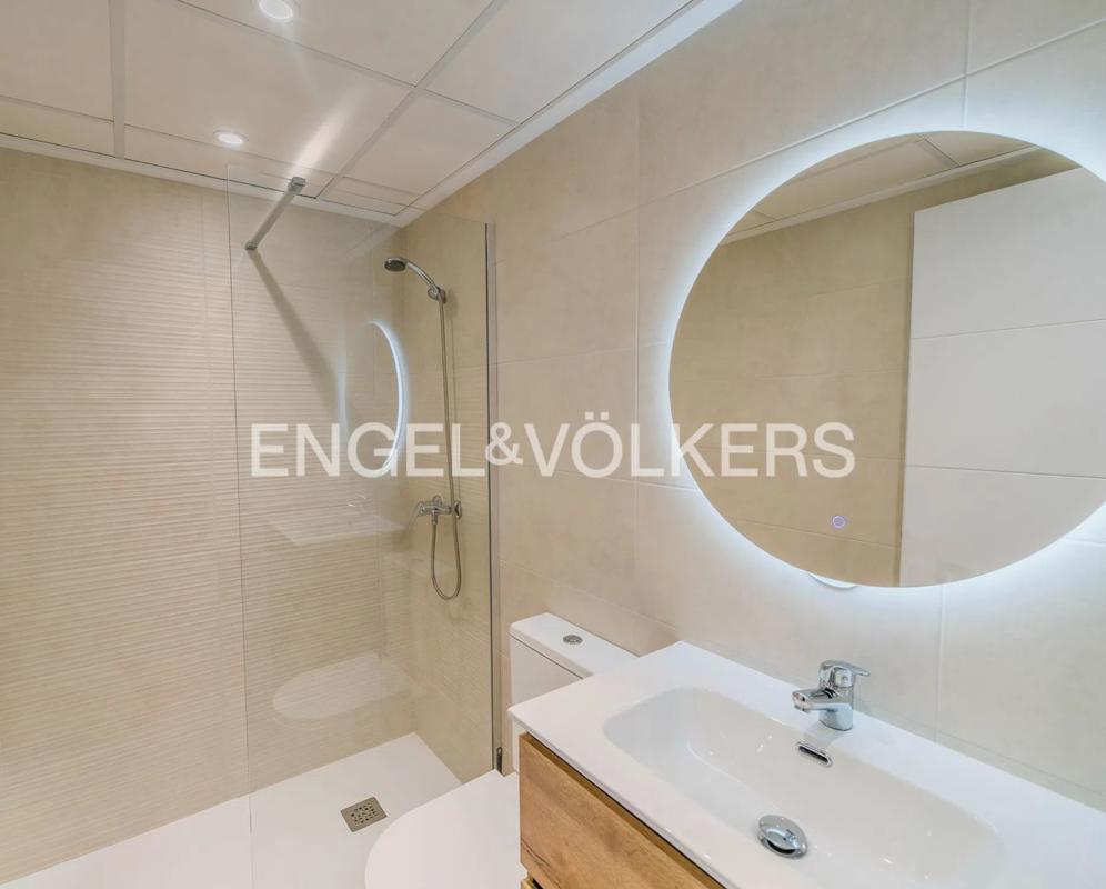 Продажа таунхауса в Calle de Xipre , Гран-Алакант photo 4