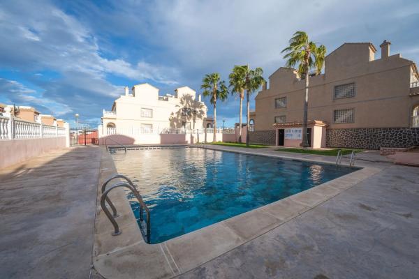 Venta de piso en Calle De Creta, Gran Alacant
thumbnail 1