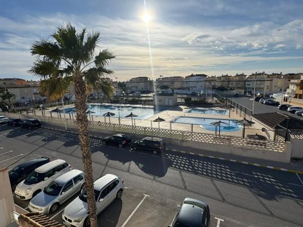 Dom szeregowy na sprzedaż w  Calle Monte de Santa Pola, 35 , Gran Alacant photo 2