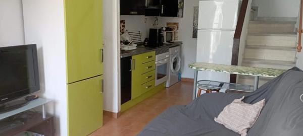 Четырехквартирный дом на продажу на Calle Gardenias, 25 , Санта Пола thumbnail 1