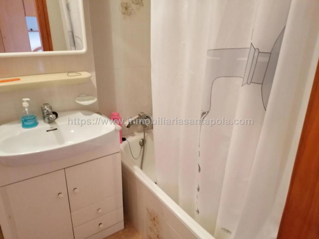 Продажа отдельного шале в  Centro, Санта Пола photo 5