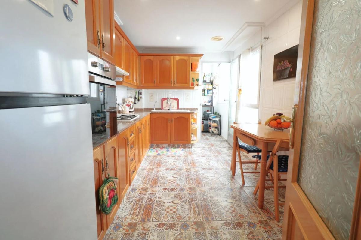 Sale of apartment in Calle de Sant Antoni, Santa Pola
photo 5
