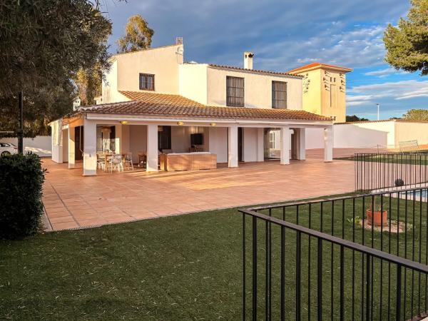 Chalet independiente en venta en Calle Rafael Franco, 7, Santa Pola
 photo 4