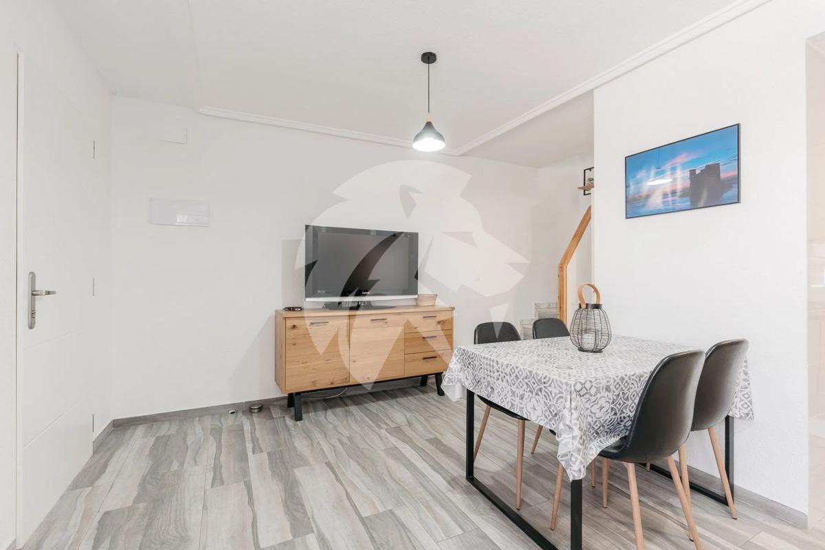 Venta de chalet adosado en  Tamarit - Playa Lissa , Santa Pola photo 5
