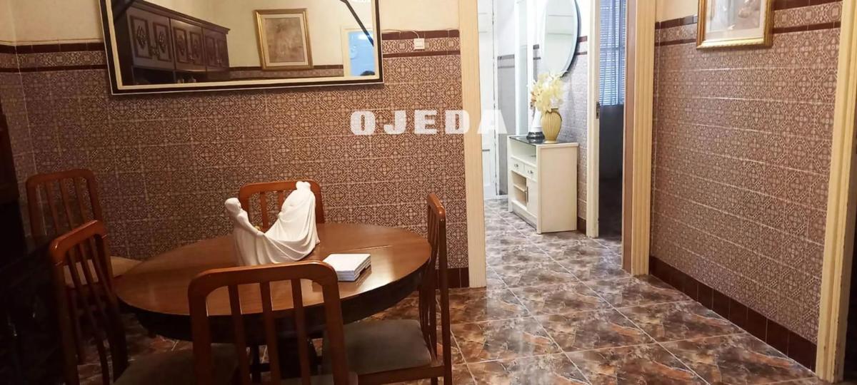 Продажа отдельного шале в Calle Madrid, Санта Пола photo 1