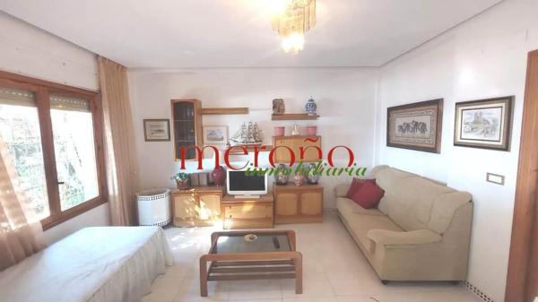 Independent chalet for sale in Calas de Santiago Bernabeu, Santa Pola
 photo 4