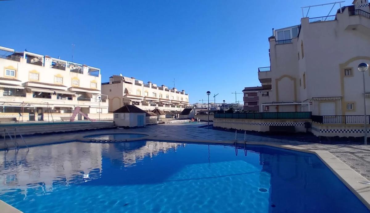 Продажа квартиры на Gran Playa, Санта Пола
photo 1